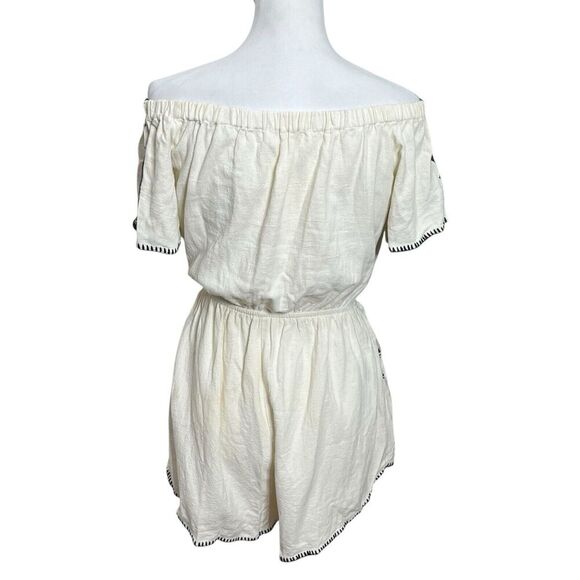 Welcome to my closet! - Picture 4 of 9